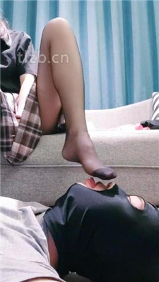 图片[9]_【羌爷】JK小姐姐高跟黑丝踩踏_HD绳艺资源