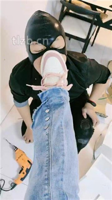 图片[2]_【郡主大大】强迫装修工舔脏鞋/踩踏【双视角版】_HD绳艺资源