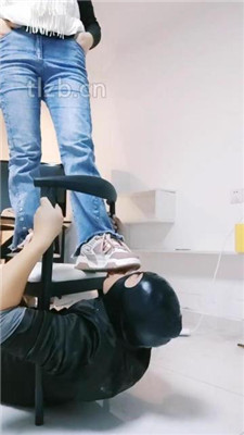 图片[8]_【郡主大大】强迫装修工舔脏鞋/踩踏【双视角版】_HD绳艺资源