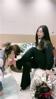 图片[10]_【小羊】母畜下跪舔原味裸足_HD绳艺资源