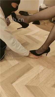 图片[11]_【青岛00后S】清理黑丝靴子-男主艺术深喉-狂舔黑丝脚_HD绳艺资源