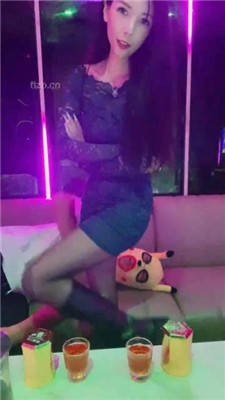 【陈甜女帝】KTV-赏赐给狗喝红色的圣水_HD绳艺资源