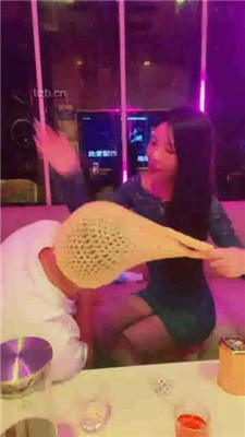 图片[4]_【陈甜女帝】KTV-赏赐给狗喝红色的圣水_HD绳艺资源