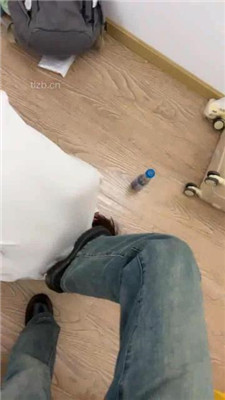 图片[2]_【supp】皮鞋白袜踩-训练深喉踩_HD绳艺资源