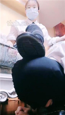 【甜音】靴子全体重踩狗头/狗链遛狗/喂食/转胯_HD绳艺资源