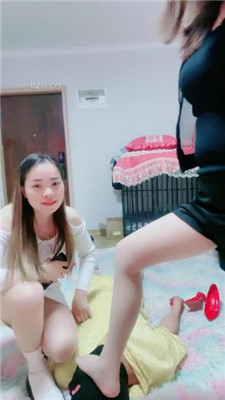 图片[2]_【艾琳】双S-臭脚捂脸踩踏/转胯骑马_HD绳艺资源