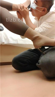 【广州丝主】原味脏鞋臭脚气味辱_HD绳艺资源