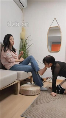 图片[8]_【言初】母畜-下跪伺候/掐脖窒息/sp训练/舔运动鞋_HD绳艺资源