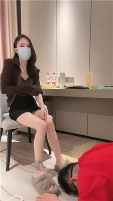 【筱月】御姐S-裸足狂舔/插嘴深喉/手脚耳光_HD绳艺资源