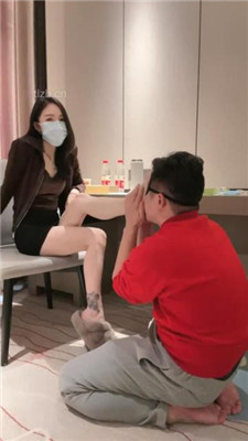 图片[4]_【筱月】御姐S-裸足狂舔/插嘴深喉/手脚耳光_HD绳艺资源