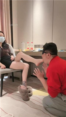 图片[6]_【筱月】御姐S-裸足狂舔/插嘴深喉/手脚耳光_HD绳艺资源