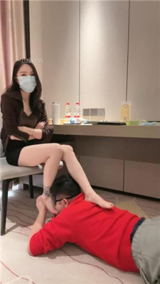 图片[7]_【筱月】御姐S-裸足狂舔/插嘴深喉/手脚耳光_HD绳艺资源