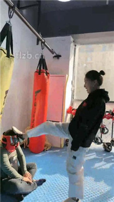 图片[2]_【潘妮绳艺导师】人体沙包-跆拳道女神重度虐打_HD绳艺资源