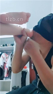 图片[12]_【魅影女神】狗链遛狗/训练/跪舔臭脚/虐乳_HD绳艺资源