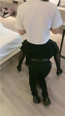 图片[10]_【赵奈奈】高难度挑战虐-藤条抽/踢踹/舔脏鞋深喉/口水/脚踩喂食_HD绳艺资源