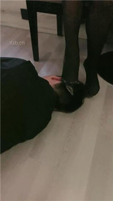 图片[12]_【赵奈奈】高难度挑战虐-藤条抽/踢踹/舔脏鞋深喉/口水/脚踩喂食_HD绳艺资源