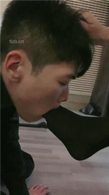 图片[13]_【赵奈奈】高难度挑战虐-藤条抽/踢踹/舔脏鞋深喉/口水/脚踩喂食_HD绳艺资源