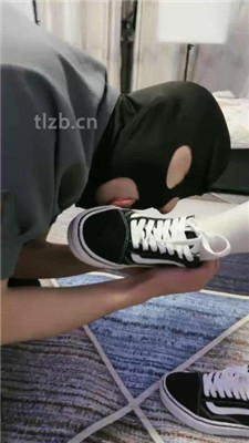 图片[10]_【鱼糯糯】运动后原味鞋袜强迫奴舔_HD绳艺资源