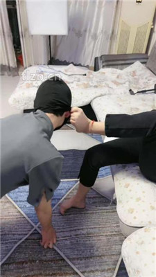 图片[18]_【鱼糯糯】运动后原味鞋袜强迫奴舔_HD绳艺资源