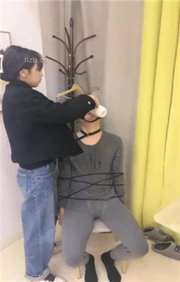 图片[4]_【乔妹】反差调-魔鬼与天使-艺术圣水/虐乳_HD绳艺资源