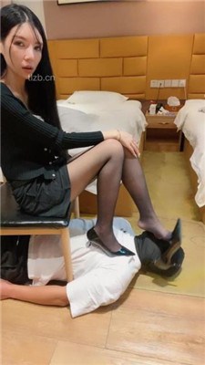 图片[4]_【陈甜女帝】高跟黑丝全体重踩/卫生巾塞嘴/闻高跟【完整版】_HD绳艺资源