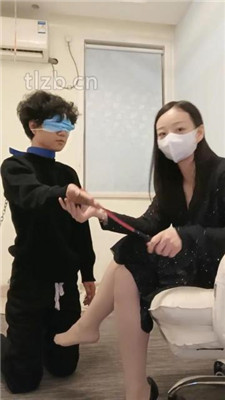 图片[4]_【安静大大】母女S-黑丝肉丝美腿脚下狗奴【双视角版】_HD绳艺资源