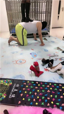 图片[12]_【狠欣然】圈养犬化虐待情侣奴【中】_HD绳艺资源