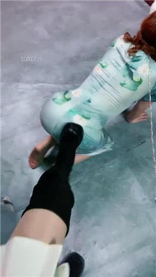 【伊晨】母畜-你们的女神我的狗_HD绳艺资源