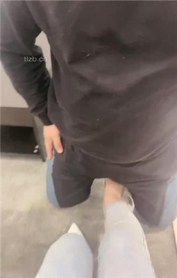 图片[15]_【樱木花椒】平底鞋裸足-脸部摧残_HD绳艺资源