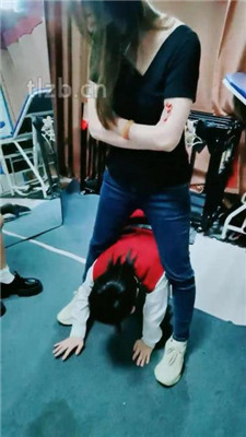 图片[9]_【梦幻大大】双S-带00后堂妹玩母畜_HD绳艺资源