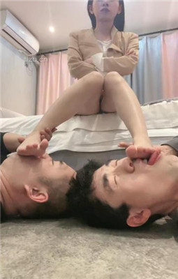 图片[12]_【樱木花椒】铆钉平底鞋虐废脚下父子奴-超强深喉_HD绳艺资源