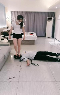 图片[11]_【临沂小妈】双S-虐打踩踏/骑马/脚喂食/滴蜡/虐乳_HD绳艺资源