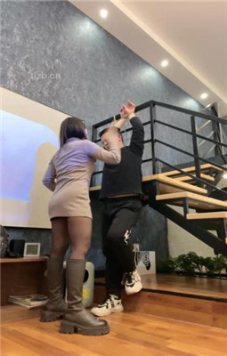 【汐言】长靴S-吊绑家奴虐打_HD绳艺资源