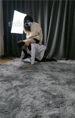 【梓S】长靴S虐双奴-骑马爬行/踩踏_HD绳艺资源