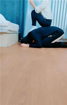 图片[3]_【萌宝儿】训练/白袜脚全体重踩踏_HD绳艺资源