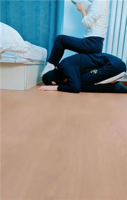 图片[5]_【萌宝儿】训练/白袜脚全体重踩踏_HD绳艺资源