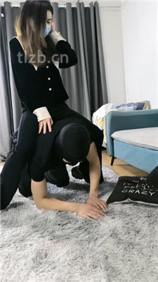 图片[9]_【梓S】踩踏转胯骑马/原味棉袜捂脸/腿绞_HD绳艺资源