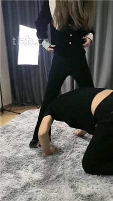 图片[10]_【梓S】踩踏转胯骑马/原味棉袜捂脸/腿绞_HD绳艺资源