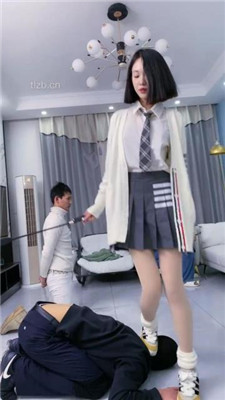 图片[4]_【麋鹿银儿】双奴VS双M-踩狗头/腿绞/转胯/训练/口水吐脸脚插嘴_HD绳艺资源