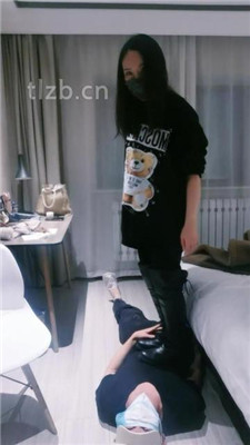 图片[2]_【羽神】长靴S-掐乳掐肉/转胯/揪耳朵/闻臭脚_HD绳艺资源