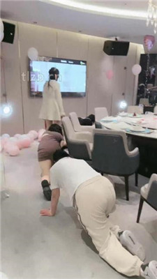 图片[8]_【时安】劲爆群调-男女奴跪拜/踩狗爪/训练舔脏鞋/一桶圣水_HD绳艺资源