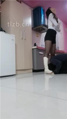 图片[2]_【文文文文】素人小姐姐-长靴全体重踩踏/黑丝脚捂脸/脚底喂食_HD绳艺资源