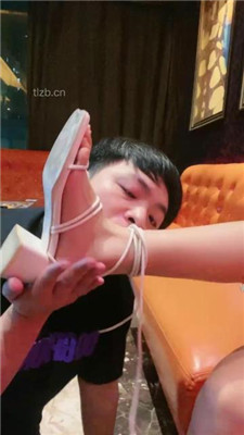 【Alina七】KTV玩M刺激_HD绳艺资源