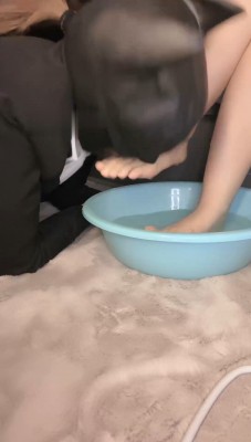 图片[5]_【你雅妈】母畜-耳光/转胯/舔丝袜jio/喝洗脚水_HD绳艺资源