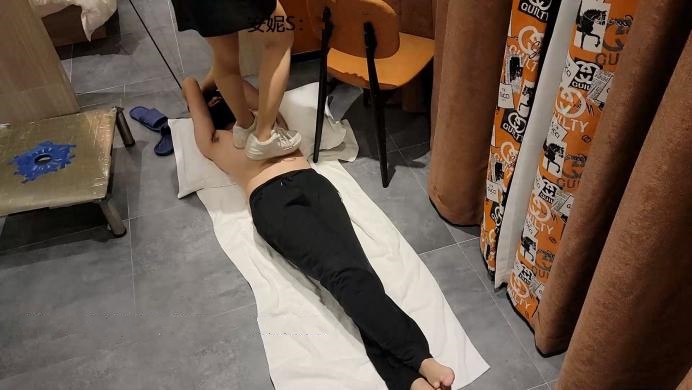 图片[10]_安妮S：四双鞋子踩废线下粉丝，一脚干废_HD绳艺资源