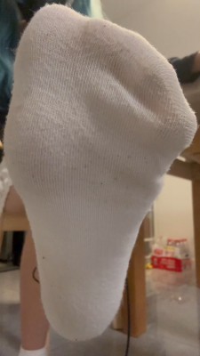 图片[17]_【芃芃大人】 偷看的同事被发现 第一视角臭袜羞辱_HD绳艺资源