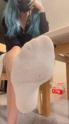 图片[19]_【芃芃大人】 偷看的同事被发现 第一视角臭袜羞辱_HD绳艺资源