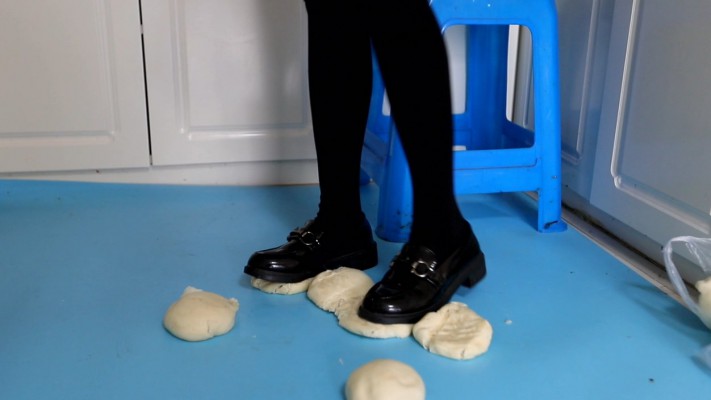 图片[2]_【芊芊】生产馒头狗粮_HD绳艺资源