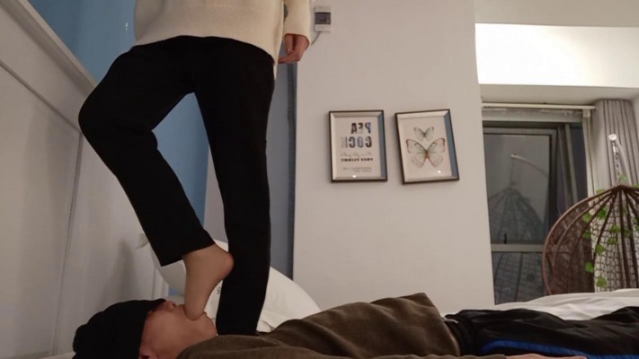 图片[5]_【00后蕬小乃】小婉肉丝全体重踩，深喉_HD绳艺资源