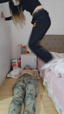 图片[9]_【啦啦啦】小野主人超高难度挑战跳踩_HD绳艺资源